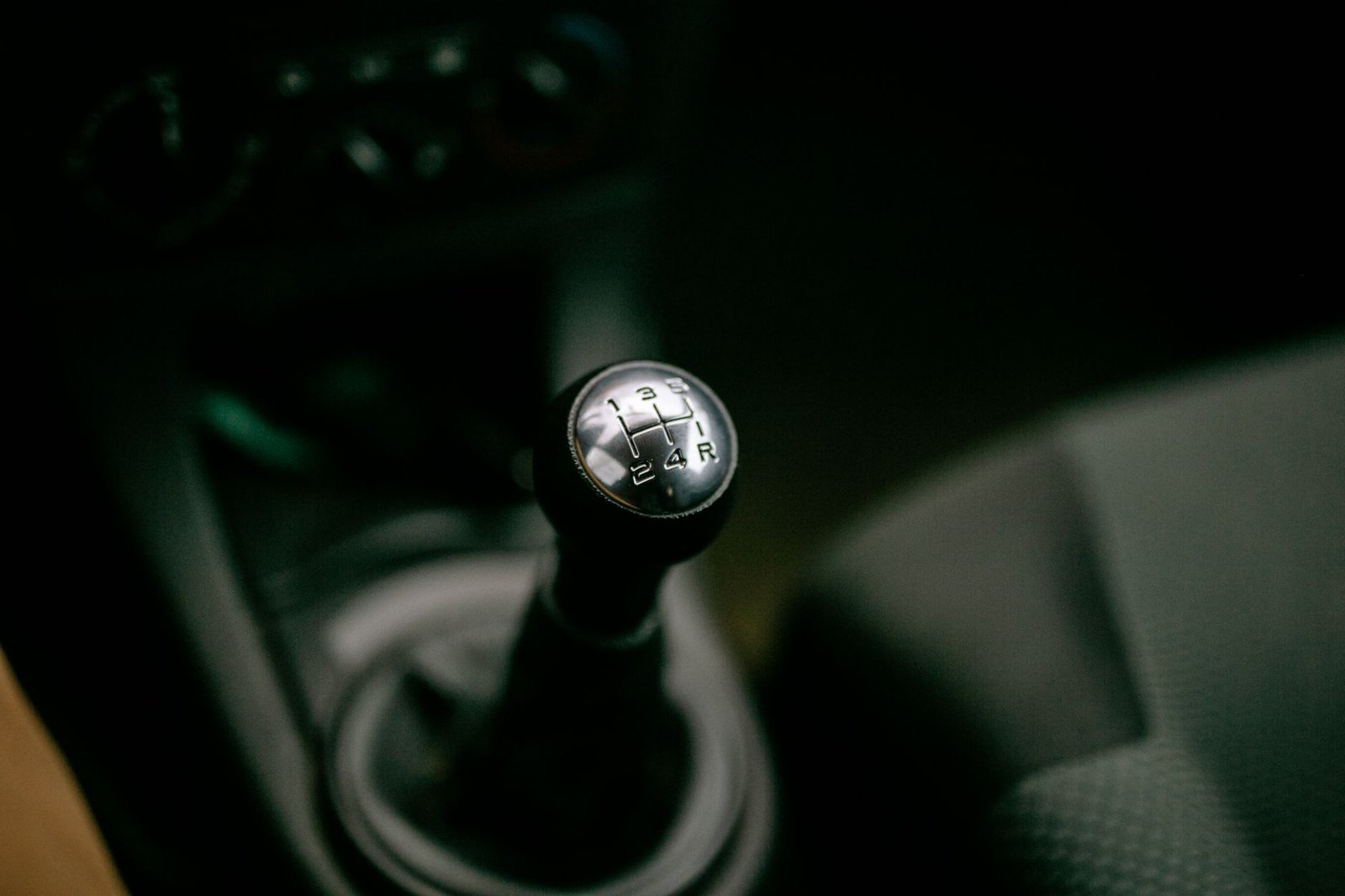 A manual transmission shift knob