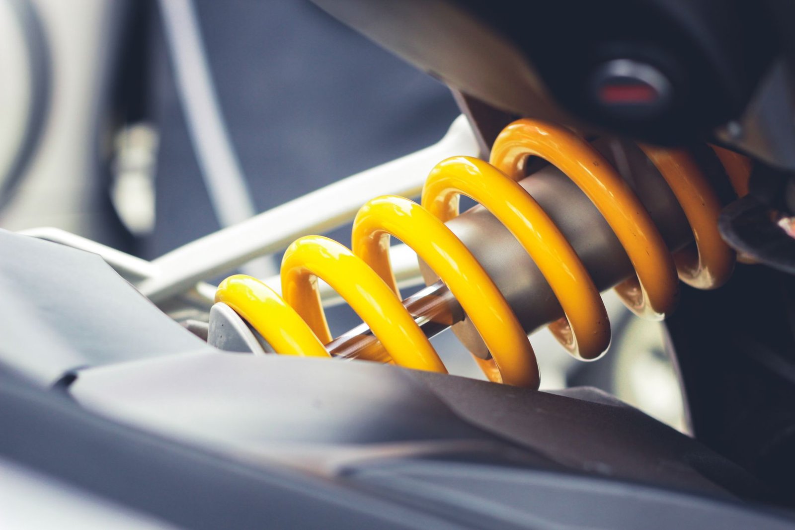 Shocks & Struts Buying Guide: Symptoms, Testing, and Cost