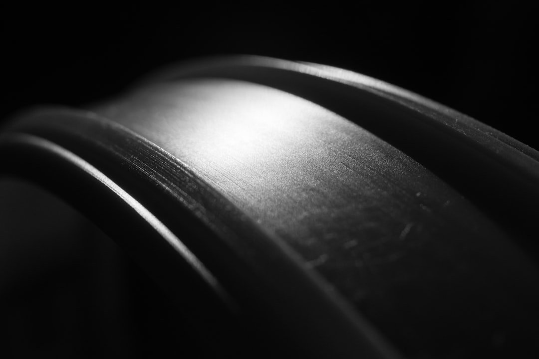 A crankshaft pulley closeup