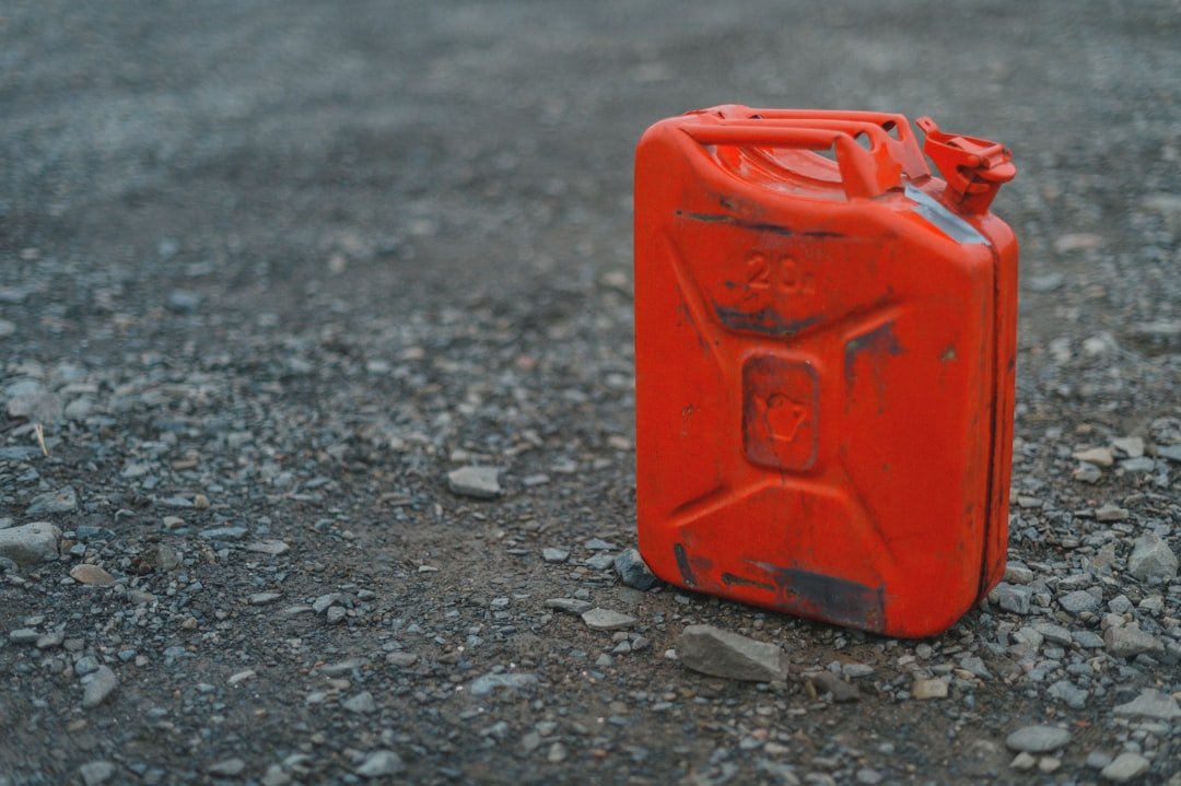 A red gasoline can